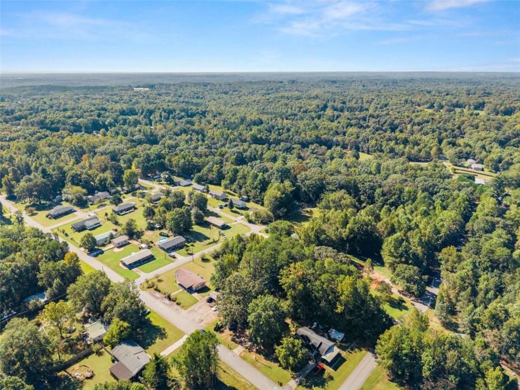 5663 Mcleod Street Lula GA 30554