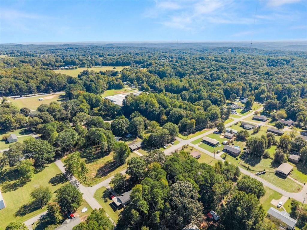 5663 Mcleod Street Lula GA 30554