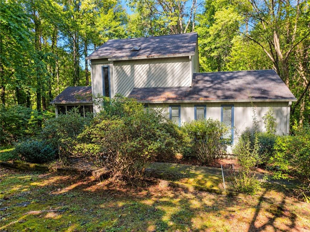 225 Willow Bush Trace Roswell GA 30075