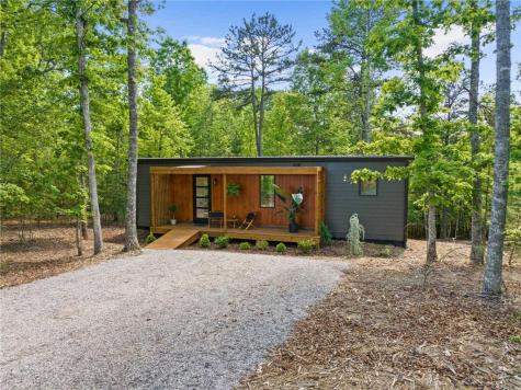 433 Brannon Ridge Young Harris GA 30582