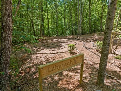 433 Brannon Ridge Young Harris GA 30582