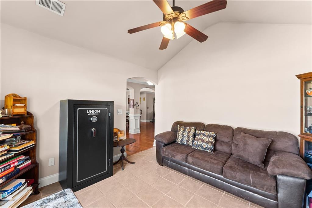 286 Middle Fork Lane Carnesville GA 30521