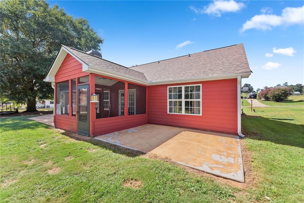 286 Middle Fork Lane Carnesville GA 30521