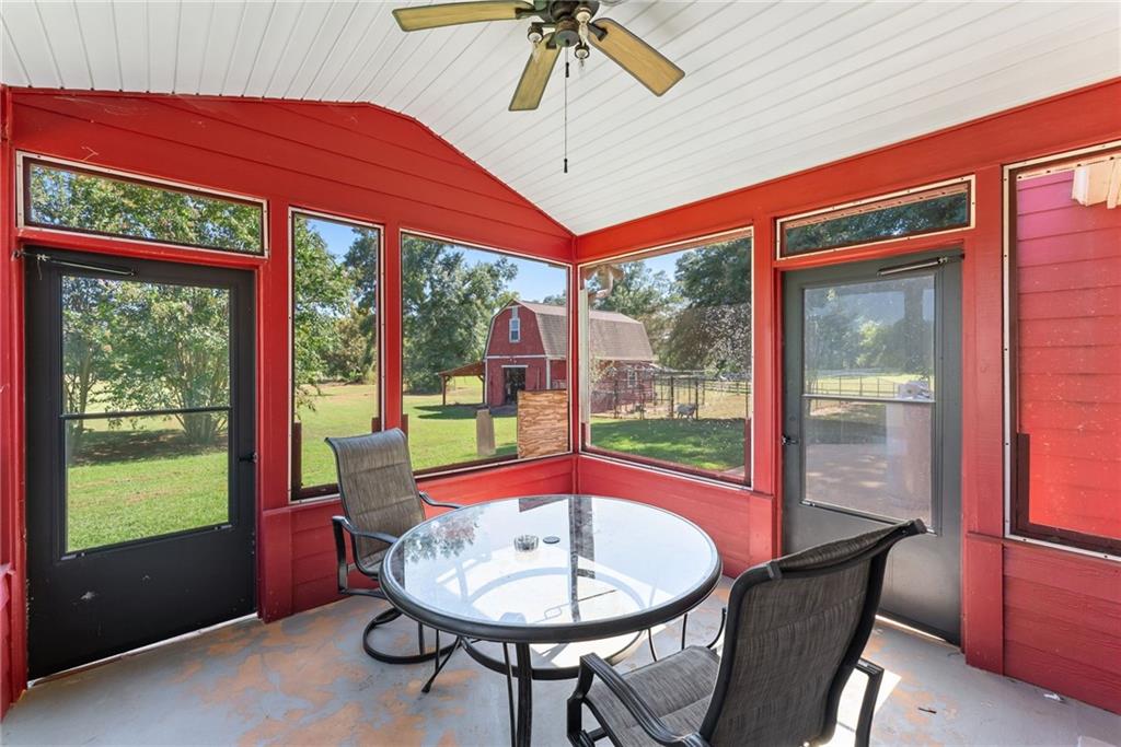 286 Middle Fork Lane Carnesville GA 30521