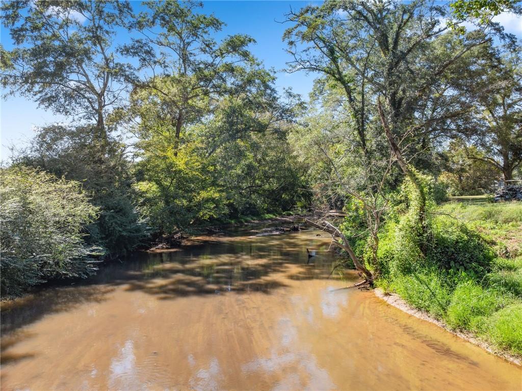 286 Middle Fork Lane Carnesville GA 30521
