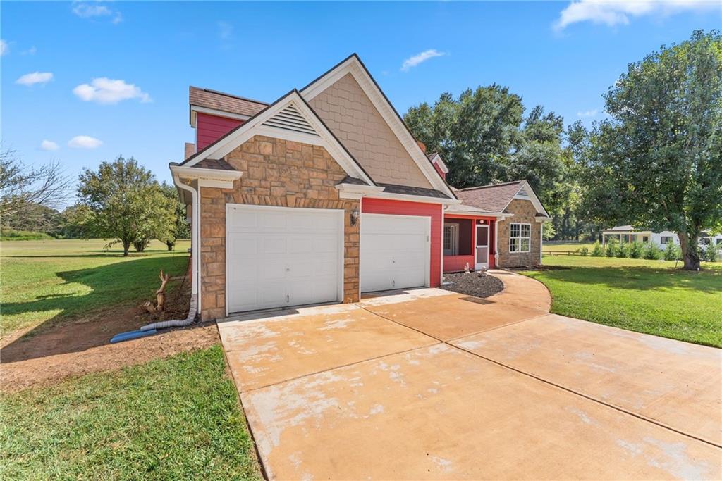 286 Middle Fork Lane Carnesville GA 30521