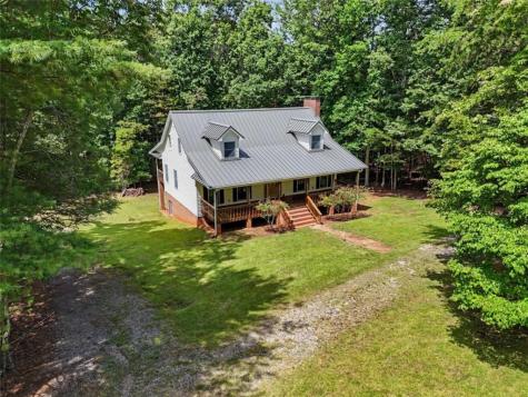 93 Lori Lane Blairsville GA 30512