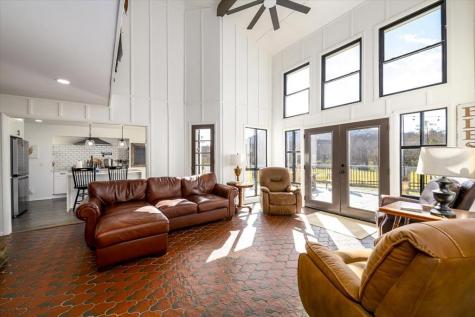 3274 Highway 255 N Sautee Nacoochee GA 30571