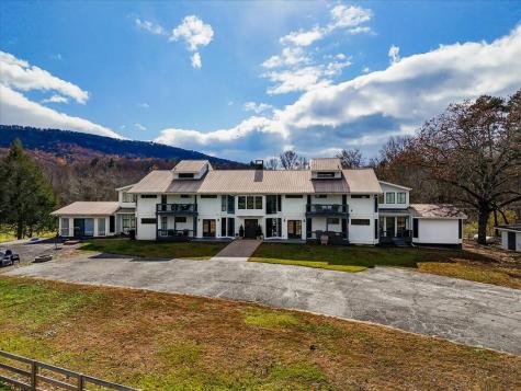 3274 Highway 255 N Sautee Nacoochee GA 30571