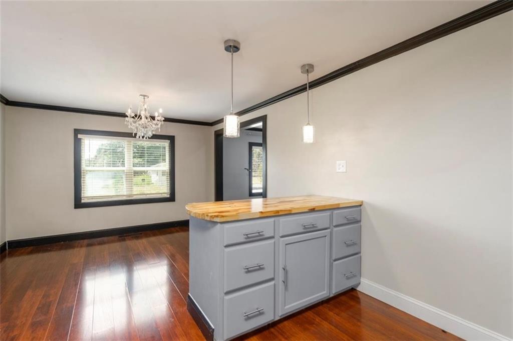 46 Whitsel Hollow Comer GA 30629