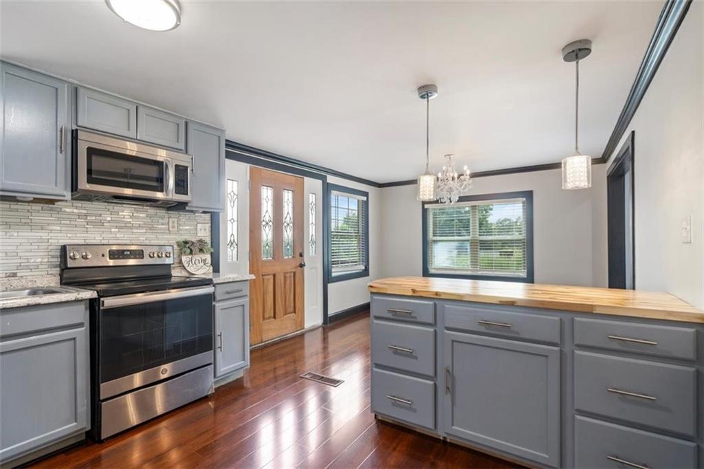 46 Whitsel Hollow Comer GA 30629