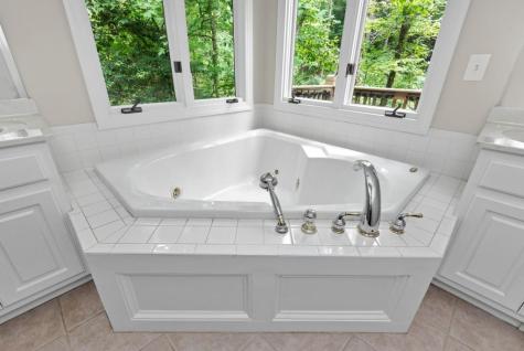 161 Falling Creek Sautee Nacoochee GA 30571