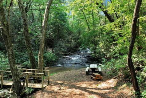 161 Falling Creek Sautee Nacoochee GA 30571