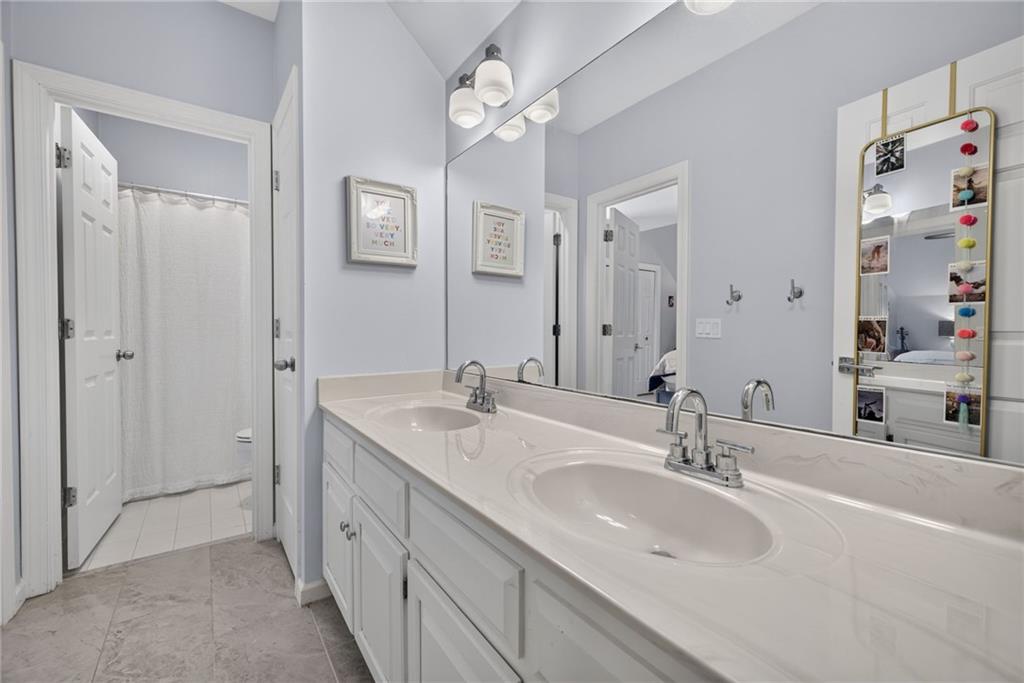 1572 Asheforde Drive Marietta GA 30068