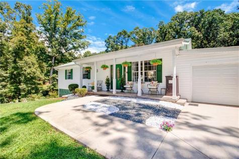 154 Sunset Street Clarkesville GA 30523