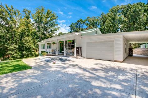 154 Sunset Street Clarkesville GA 30523