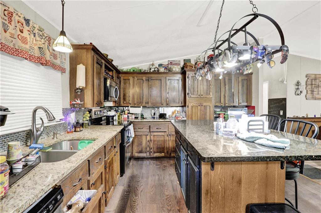 4233 Jim Hood Road Gainesville GA 30506