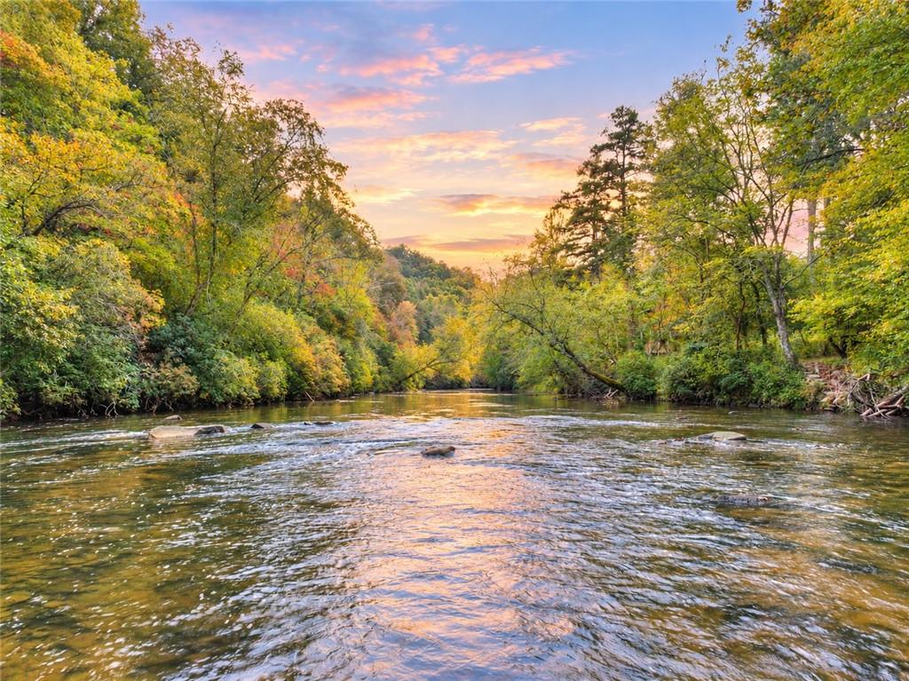 633 Riverfront Drive Ellijay GA 30536