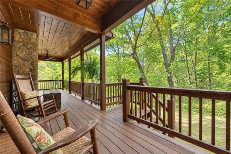633 Riverfront Drive Ellijay GA 30536