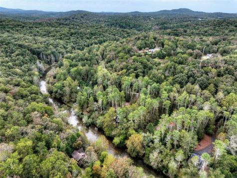633 Riverfront Drive Ellijay GA 30536