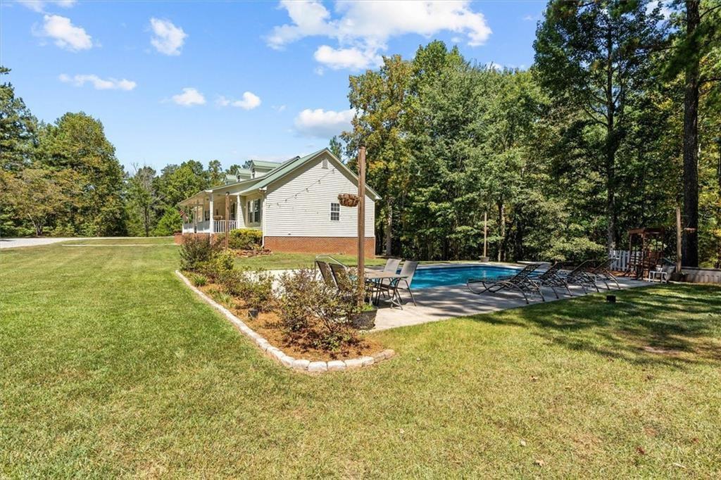 51 Moon Road Waco GA 30182