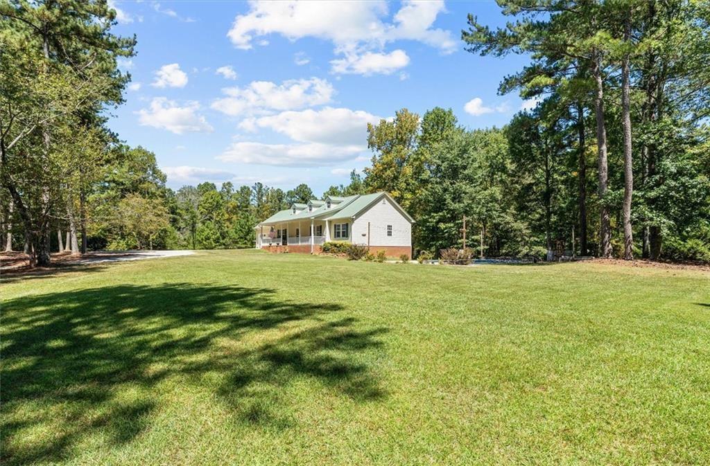 51 Moon Road Waco GA 30182