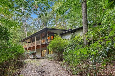 241 Moss Cove Road Blairsville GA 30512