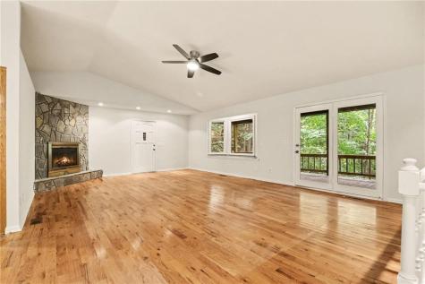 241 Moss Cove Road Blairsville GA 30512