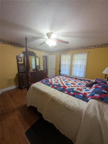 249 Peaceful Valley Drive Cleveland GA 30528