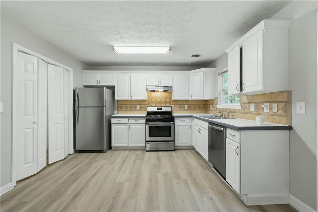 10879 Morning Dove Drive Hampton GA 30228