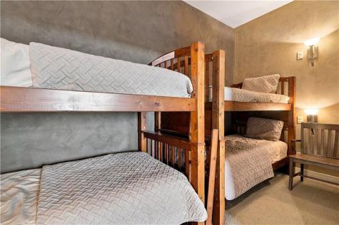 411 Sanderlin Mountain Drive S Big Canoe GA 30143