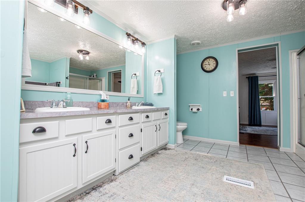 182 N Laurel Trace N Carrollton GA 30116