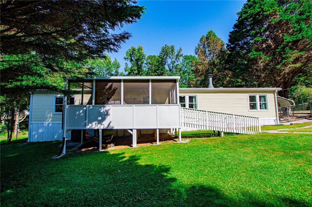 182 N Laurel Trace N Carrollton GA 30116