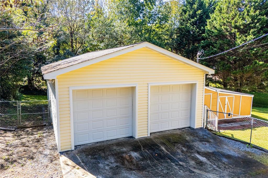 182 N Laurel Trace N Carrollton GA 30116