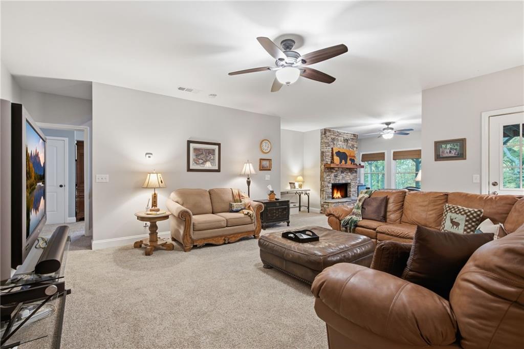 77 Raccoon Run Lane Jasper GA 30143