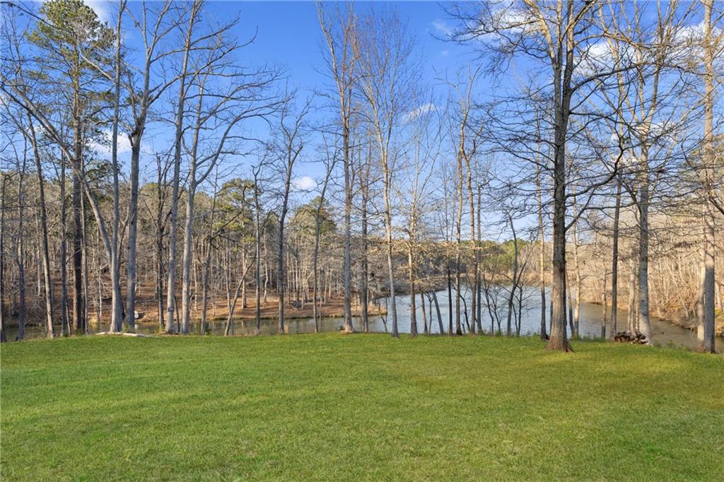 407 Saint Regis Drive Oxford GA 30054