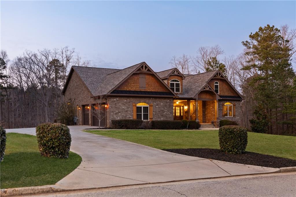 407 Saint Regis Drive Oxford GA 30054
