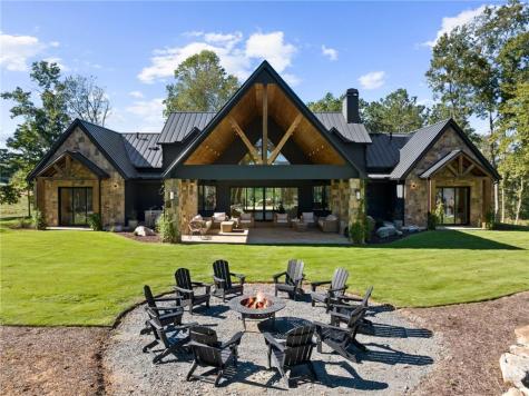 364 Bravo Way Talking Rock GA 30175