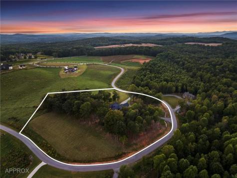 364 Bravo Way Talking Rock GA 30175