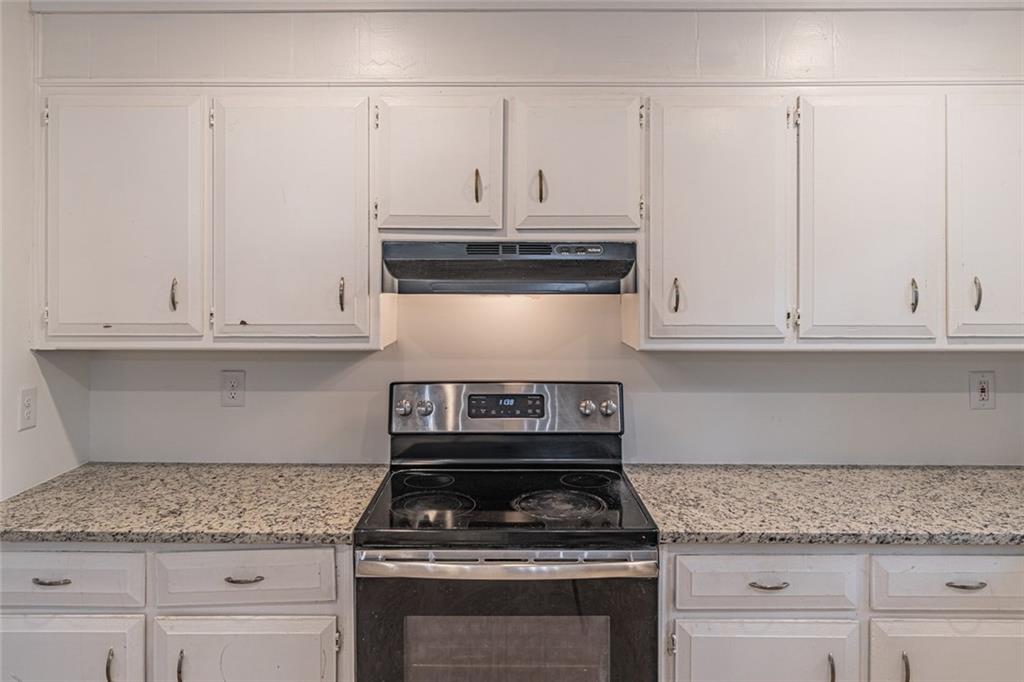 4996 Wycliffe Drive Stone Mountain GA 30087