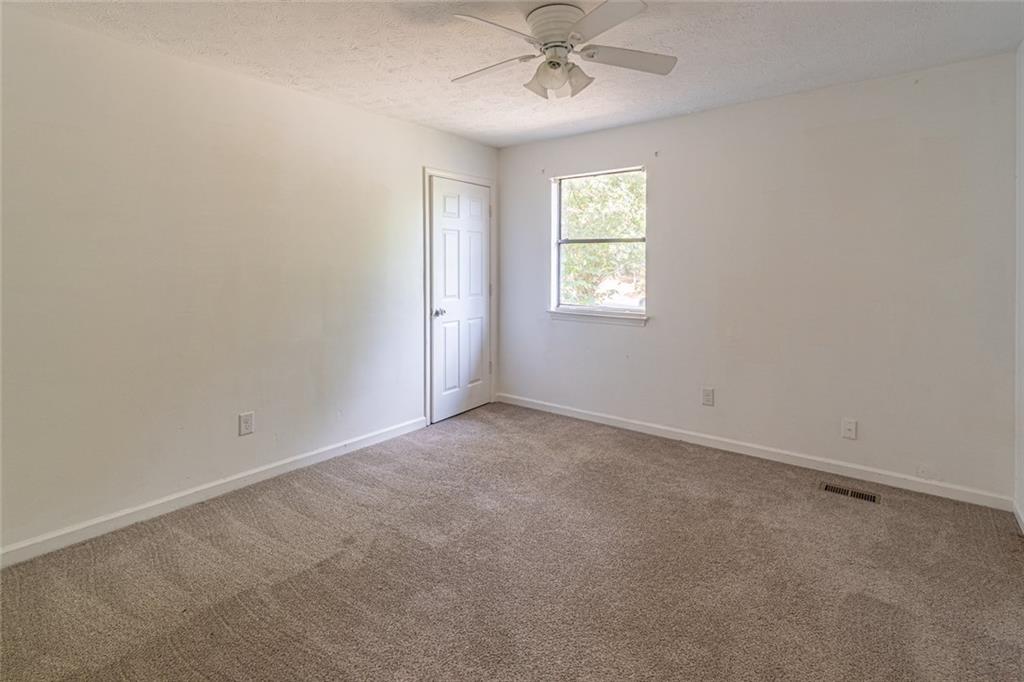 4996 Wycliffe Drive Stone Mountain GA 30087