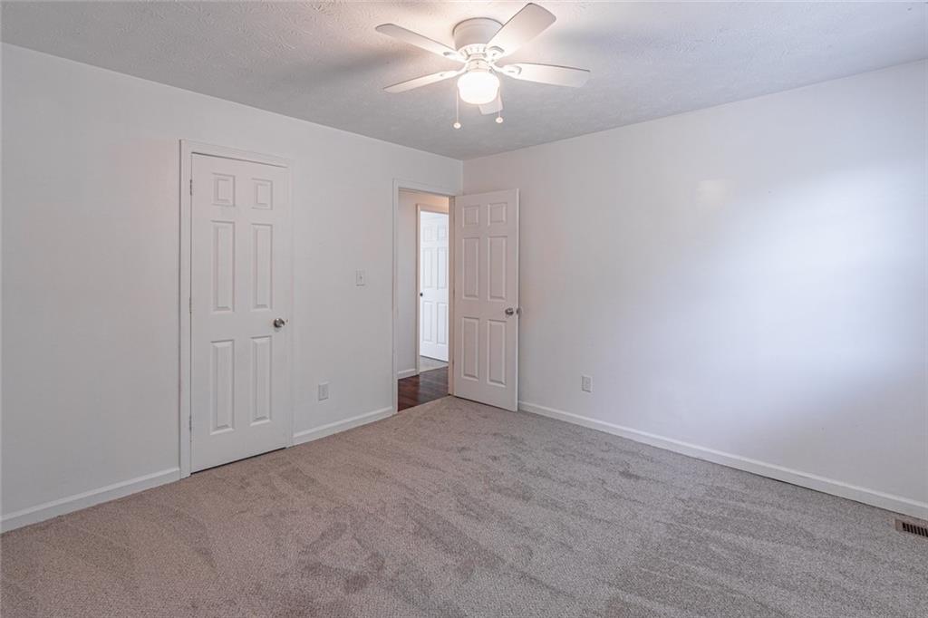 4996 Wycliffe Drive Stone Mountain GA 30087