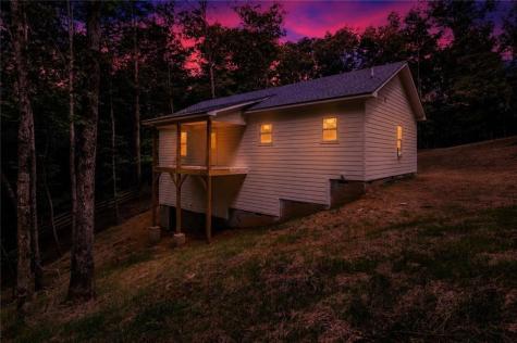 209 Pinecrest Court Ellijay GA 30540