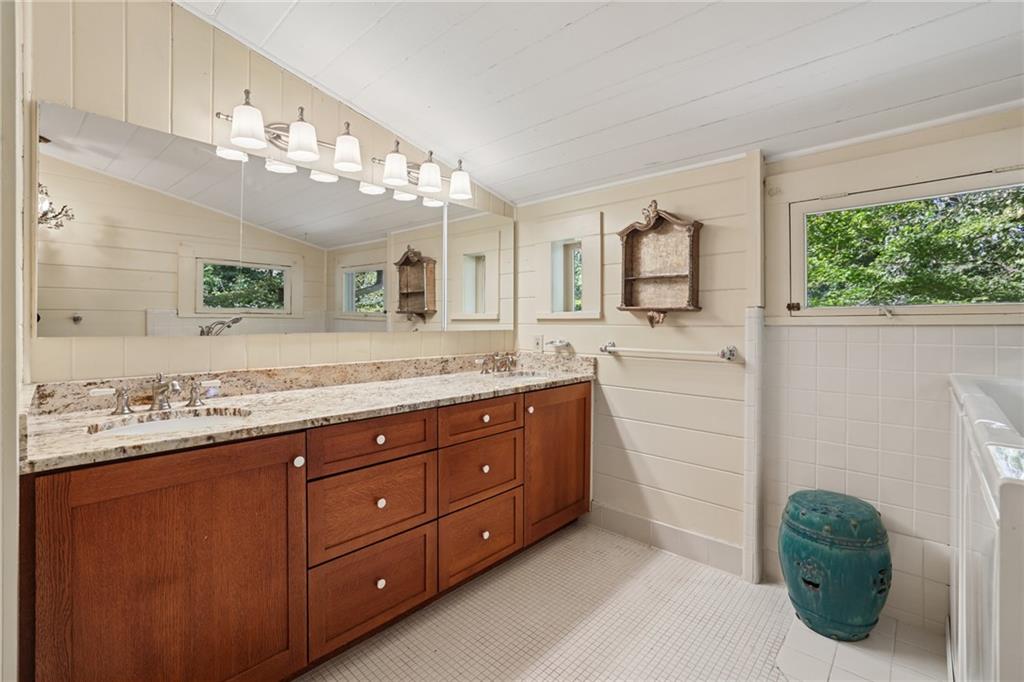 8235 Tynecastle Drive Sandy Springs GA 30350