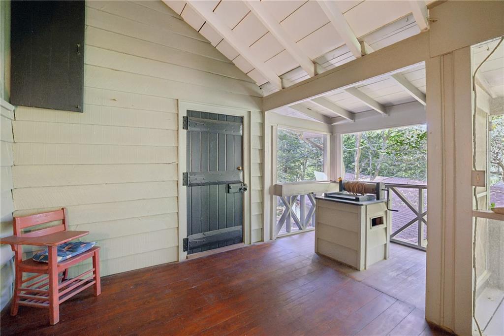 8235 Tynecastle Drive Sandy Springs GA 30350