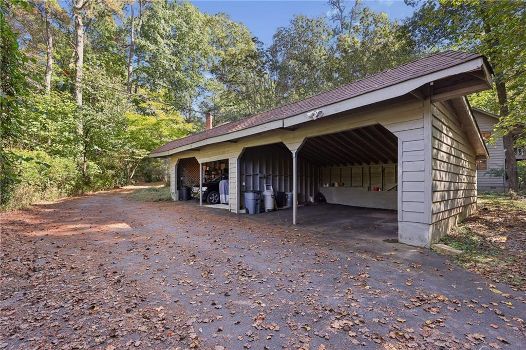 8235 Tynecastle Drive Sandy Springs GA 30350