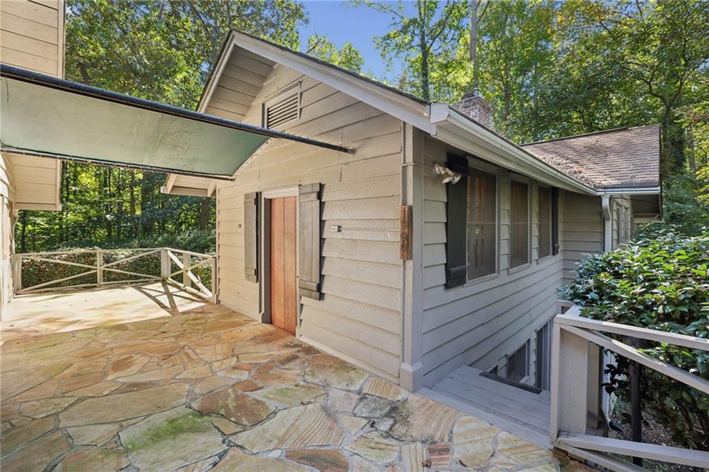 8235 Tynecastle Drive Sandy Springs GA 30350