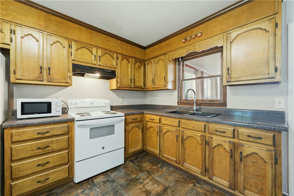 152 Hunters Lane Powder Springs GA 30127