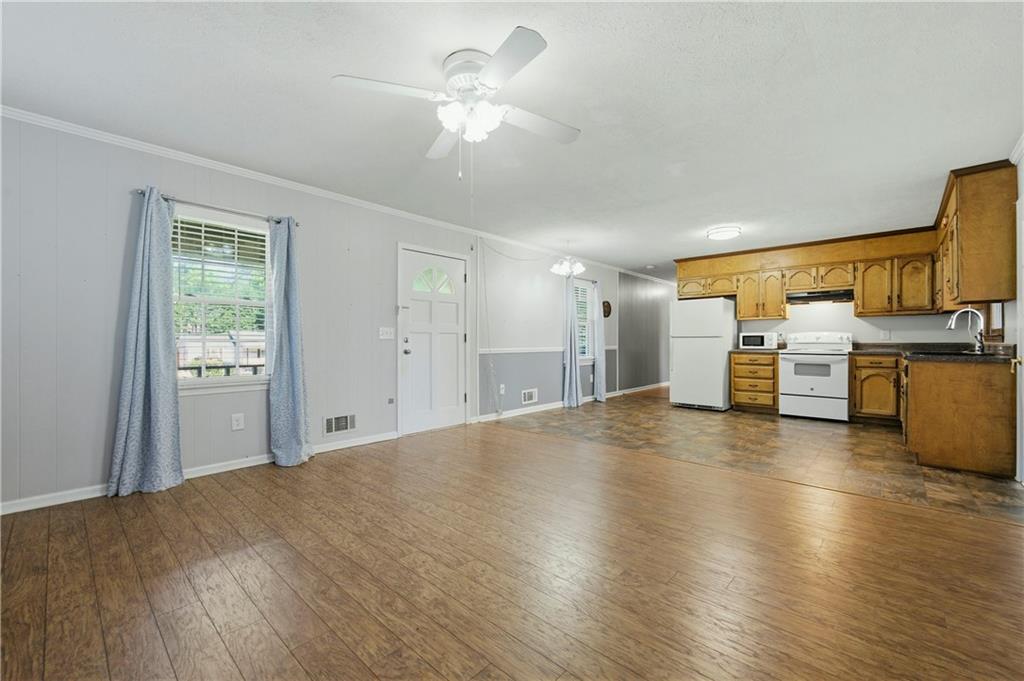 152 Hunters Lane Powder Springs GA 30127