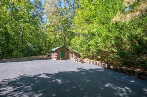 857 Talking Rock Falls NE Jasper GA 30143